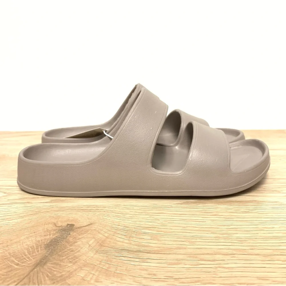 Old Navy Double-Strap EVA Slide Sandals Girls Size 3-4 Taupe Lightweight Summer